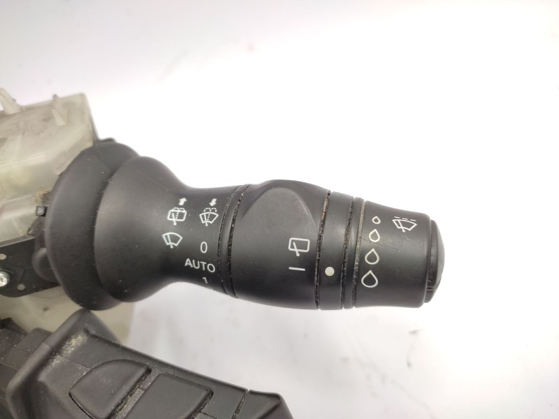 Recambio de mando multifuncion para renault scénic iii (jz0/1_) 1.9 dci (jz0j, jz1j, jz1k, jz1s) referencia OEM IAM   