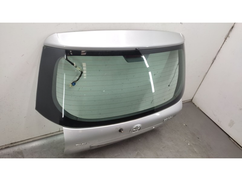 Recambio de porton trasero para toyota corolla (_e12_) 2.0 d-4d (cde120r_, cde120l_) referencia OEM IAM  6700502060 