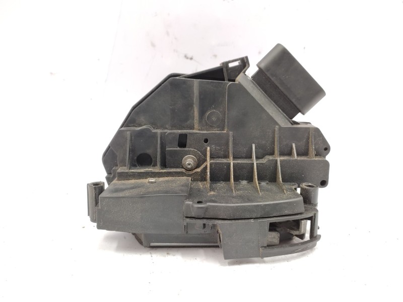 Recambio de cerradura puerta delantera derecha para ford fiesta vi (cb1, ccn) 1.25 referencia OEM IAM  2048282 