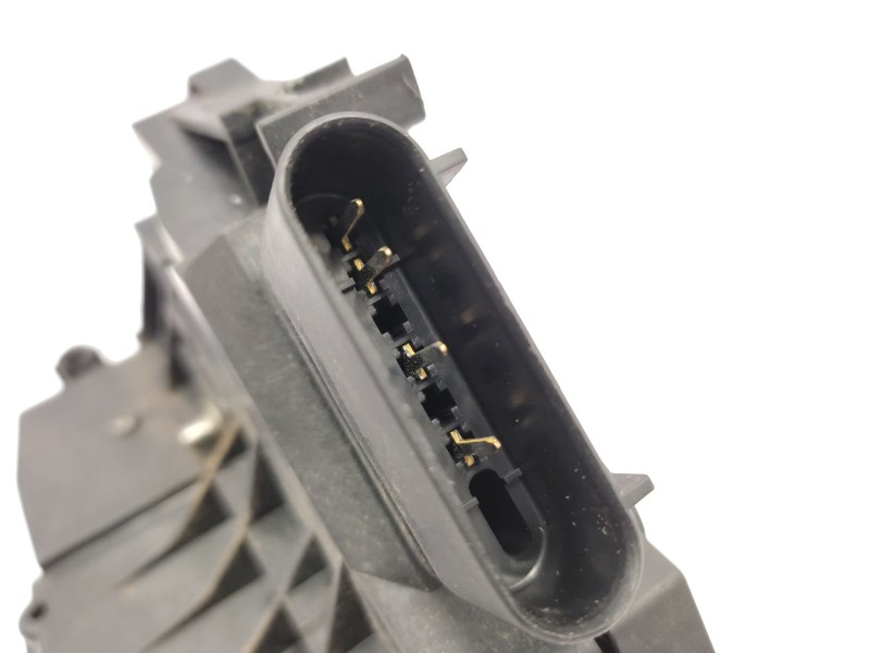 Recambio de cerradura puerta delantera derecha para ford fiesta vi (cb1, ccn) 1.25 referencia OEM IAM  2048282 