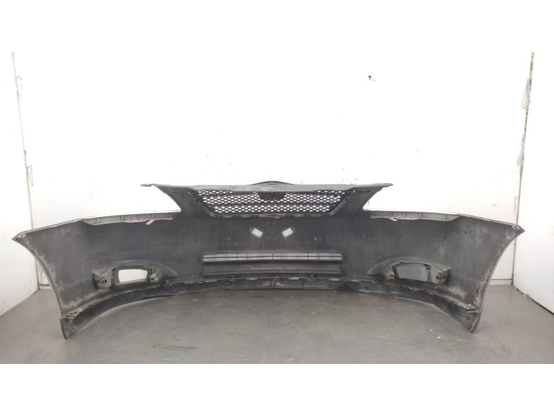 Recambio de paragolpes delantero para toyota corolla (_e12_) 2.0 d-4d (cde120r_, cde120l_) referencia OEM IAM  5211902921 
