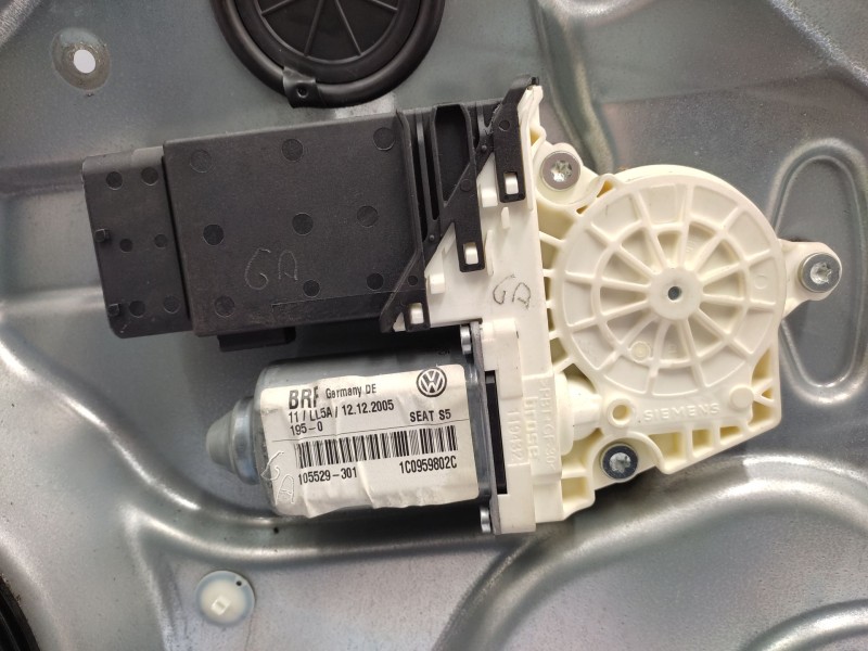 Recambio de elevalunas delantero derecho para seat leon (1m1) 1.9 tdi referencia OEM IAM   