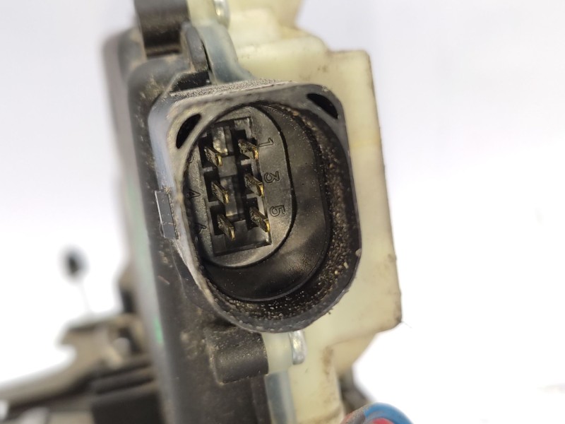 Recambio de cerradura puerta trasera derecha para seat leon (1m1) 1.9 tdi referencia OEM IAM  3B4839016AL 