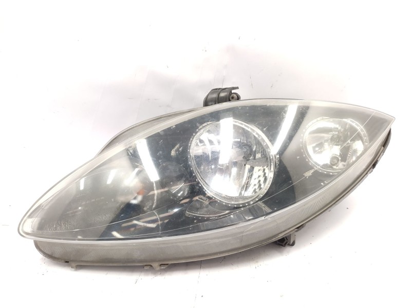 Recambio de faro izquierdo para seat leon (1p1) 2.0 tdi referencia OEM IAM  5P1941005E 