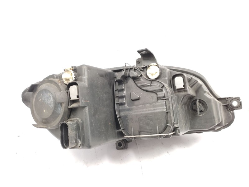 Recambio de faro izquierdo para seat leon (1p1) 2.0 tdi referencia OEM IAM  5P1941005E 