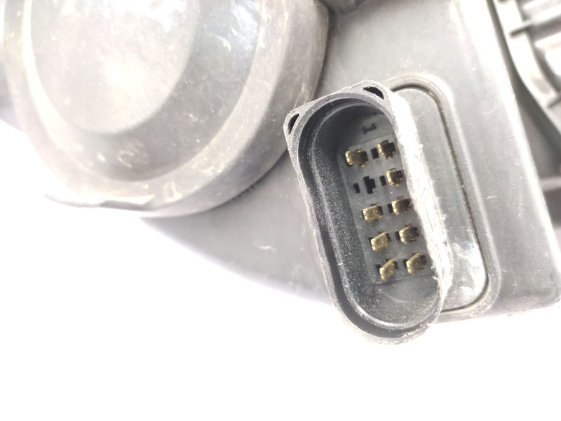 Recambio de faro izquierdo para seat leon (1p1) 2.0 tdi referencia OEM IAM  5P1941005E 