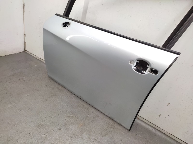 Recambio de puerta delantera izquierda para seat leon (1p1) 2.0 tdi referencia OEM IAM 1P0831055A  