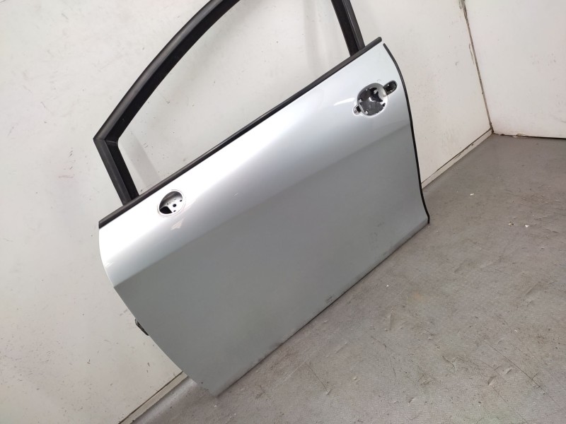 Recambio de puerta delantera izquierda para seat leon (1p1) 2.0 tdi referencia OEM IAM 1P0831055A  