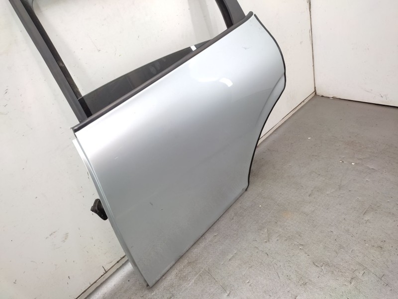 Recambio de puerta trasera izquierda para seat leon (1p1) 2.0 tdi referencia OEM IAM 1P0833055  