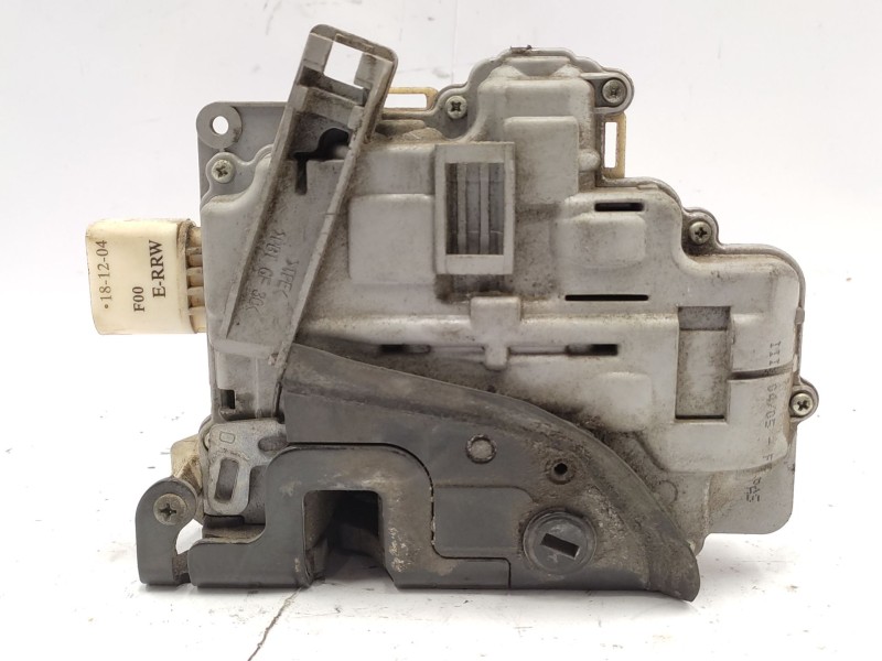 Recambio de cerradura puerta trasera derecha para seat leon (1p1) 2.0 tdi referencia OEM IAM  1P0839206 