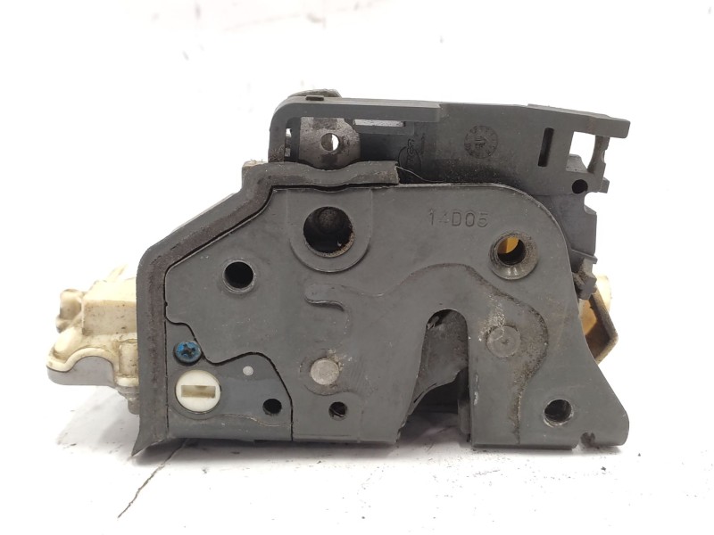 Recambio de cerradura puerta trasera derecha para seat leon (1p1) 2.0 tdi referencia OEM IAM  1P0839206 