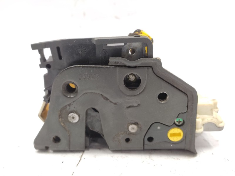 Recambio de cerradura puerta trasera izquierda para seat leon (1p1) 2.0 tdi referencia OEM IAM  1P0839205 