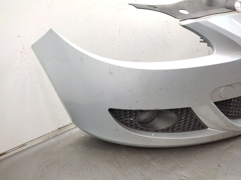 Recambio de paragolpes delantero para seat leon (1p1) 2.0 tdi referencia OEM IAM   