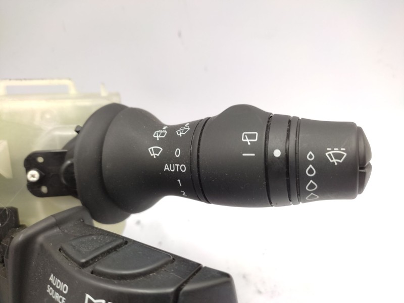 Recambio de mando multifuncion para renault grand scénic iii (jz0/1_) 1.6 dci (jz00, jz12) referencia OEM IAM   