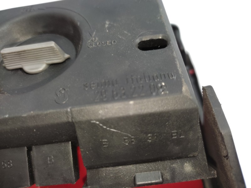Piloto Trasero Derecho 9el140348021  - Audi 80 (82/83/84) 1.3 3