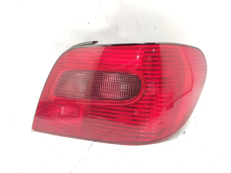 Recambio de piloto trasero derecho para citroën xsara (n1) 1.6 16v referencia OEM IAM 6351P0  