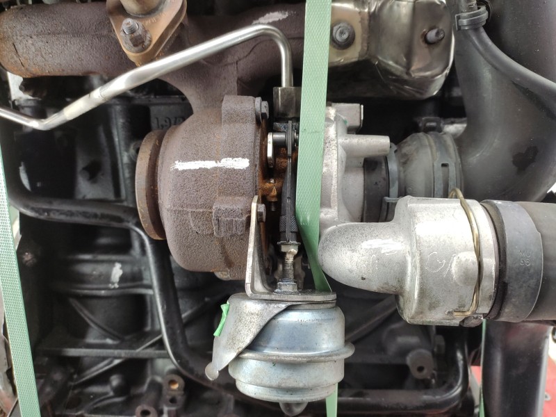 Recambio de motor completo para volkswagen touran (1t1, 1t2) 1.9 tdi referencia OEM IAM BKC  