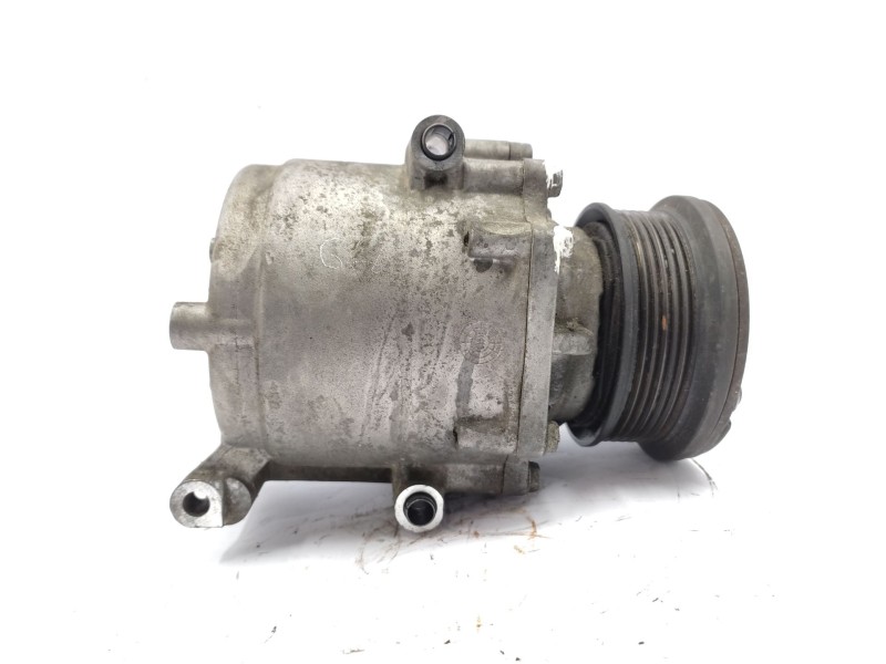 Recambio de compresor aire acondicionado para ford fiesta vi (cb1, ccn) 1.25 referencia OEM IAM  1763935 