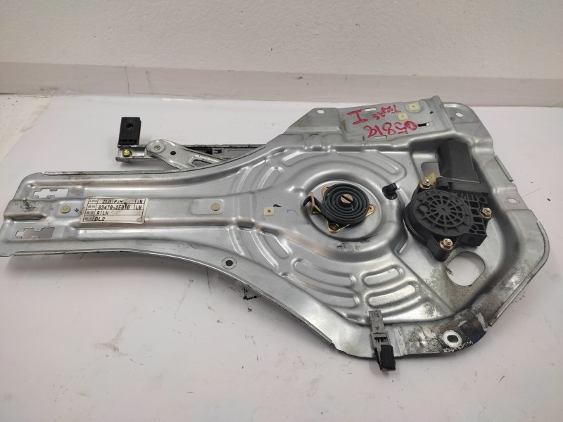 Elevalunas Trasero Izquierdo 834702e010  - Hyundai Tucson (jm) 2.0 Crdi Cat 4