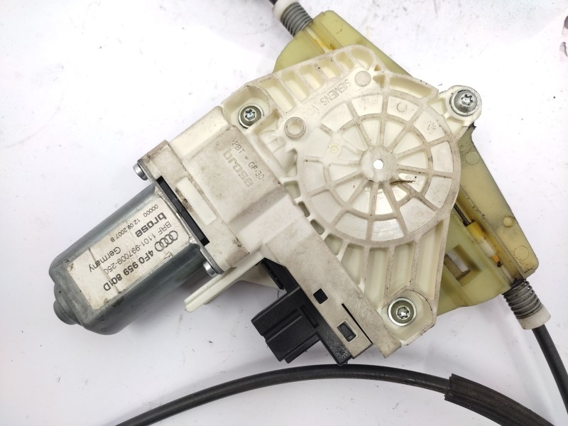 Elevalunas Delantero Izquierdo 4f0837461d  - Audi A6 Berlina (4f2) 2.0 Tdi 3