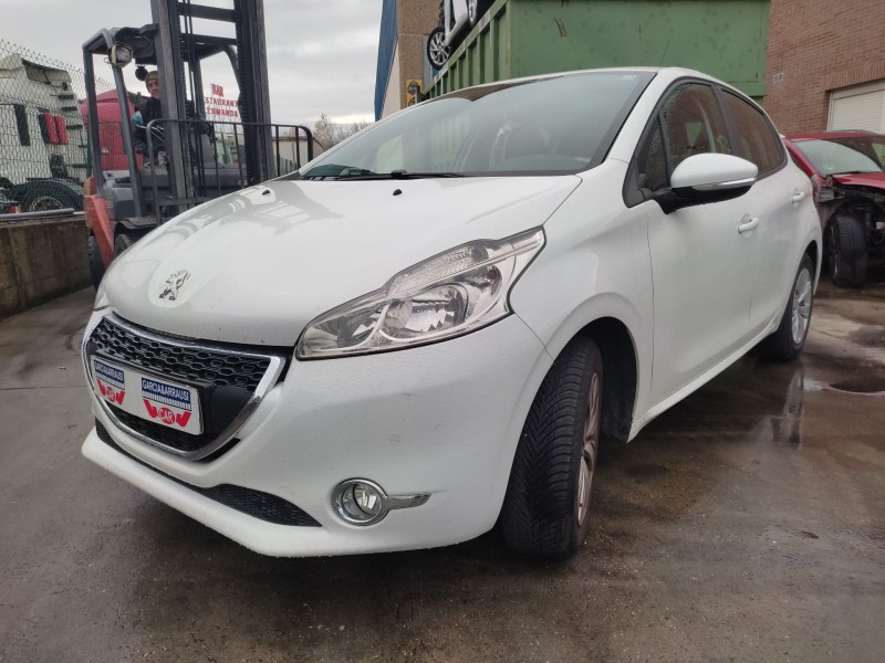 peugeot 208 i (ca_, cc_) del año 2012