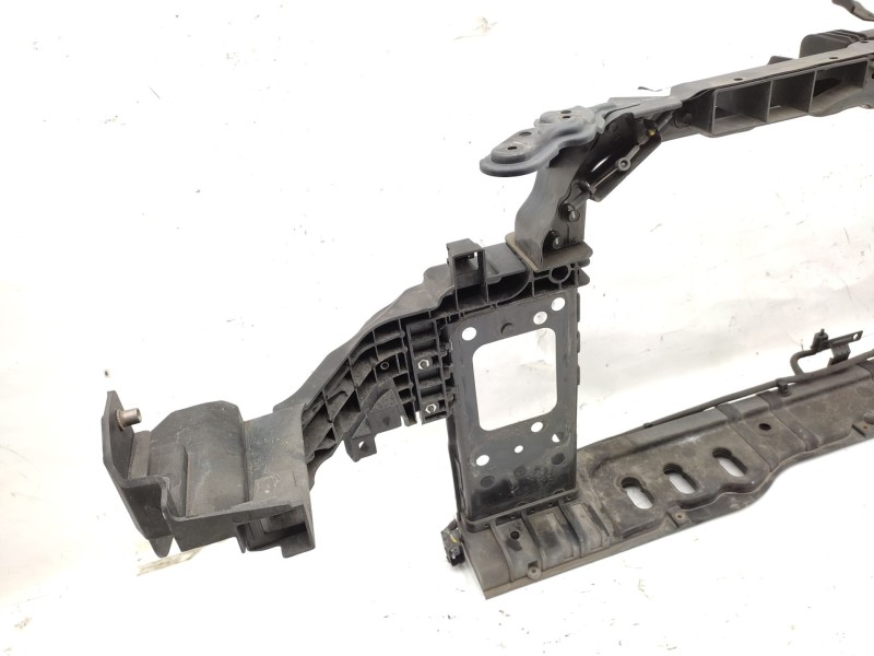 Recambio de panel frontal para hyundai i30 (gd) 1.4 referencia OEM IAM   
