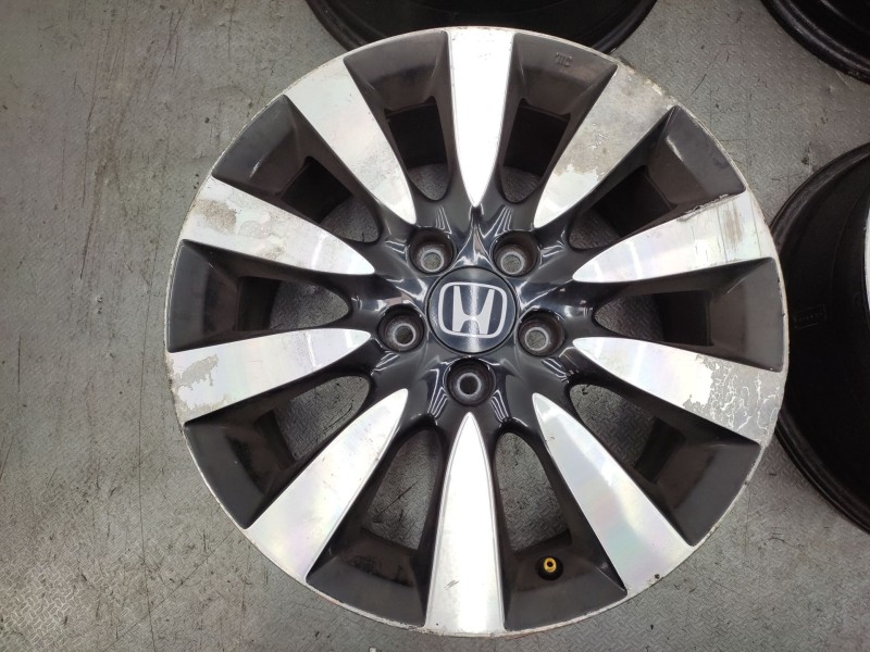 Recambio de juego llantas para honda civic ix (fk) 1.6 i-dtec (fk3) referencia OEM IAM   