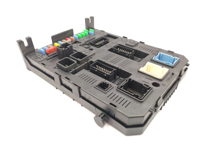 Caja Reles / Fusibles 9664059180  - Peugeot 308 I (4a_, 4c_) 1.6 Hdi 2