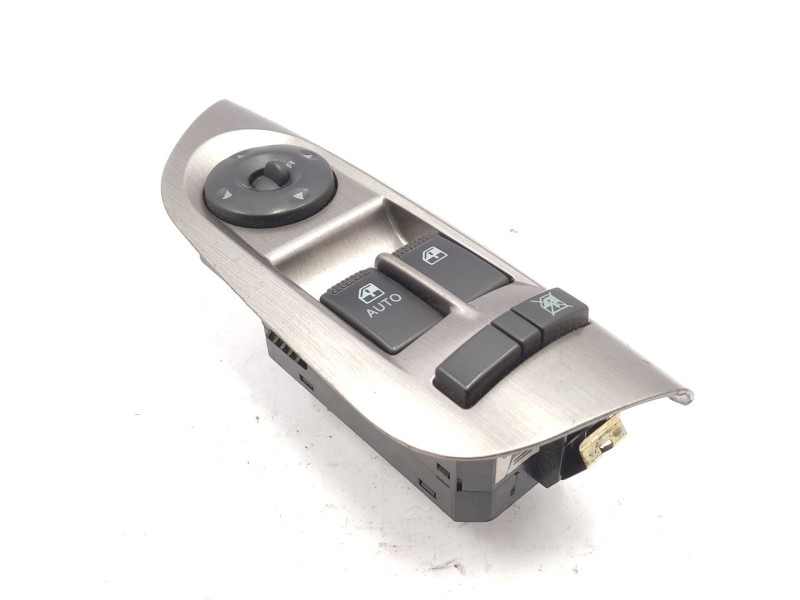 Recambio de mando elevalunas delantero izquierdo para hyundai coupe (gk) 2.0 fx full referencia OEM IAM   