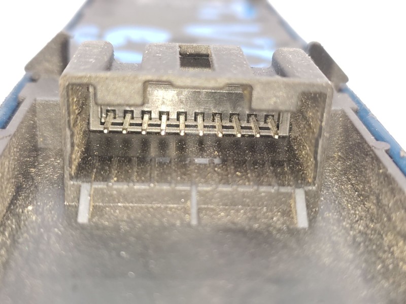 Recambio de mando elevalunas delantero izquierdo para toyota verso (_r2_) 2.2 d-4d (aur21) referencia OEM IAM   