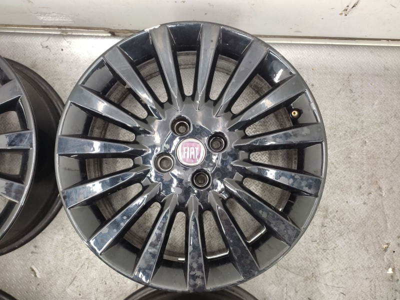 Juego Llantas 71752372  - Fiat Grande Punto (199_) 1.3 D Multijet 4