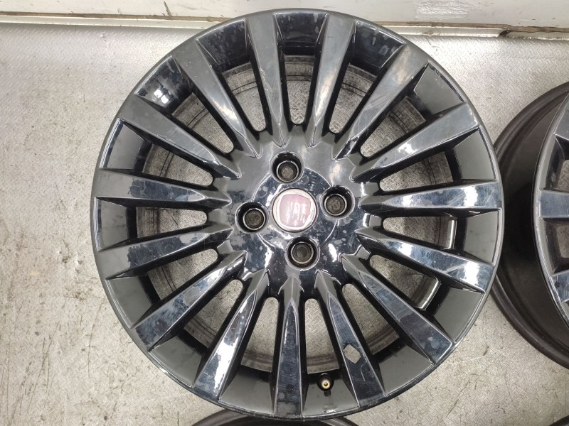 Juego Llantas 71752372  - Fiat Grande Punto (199_) 1.3 D Multijet 5