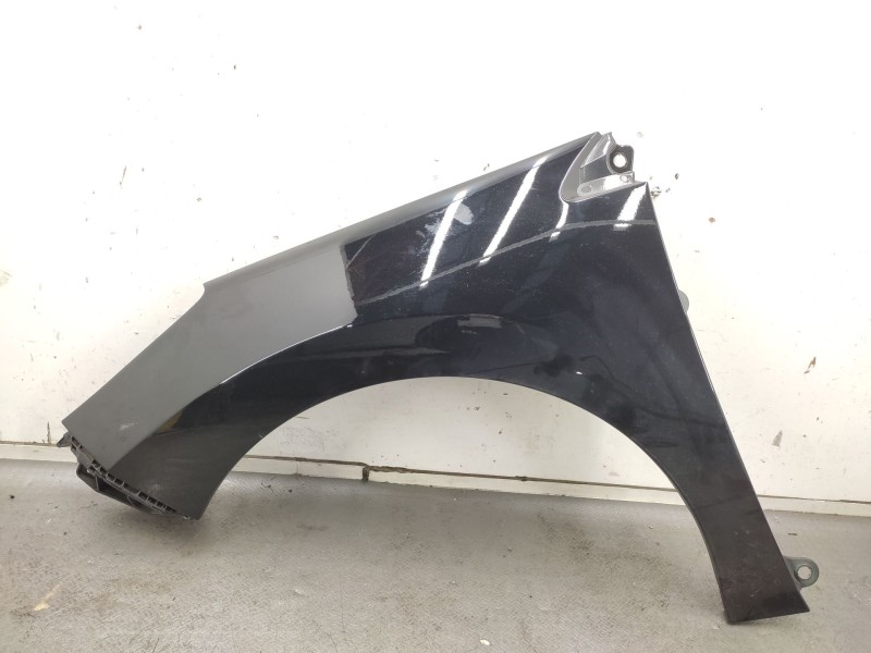 Recambio de aleta delantera izquierda para peugeot 308 i (4a_, 4c_) 1.6 hdi referencia OEM IAM  7840W1 
