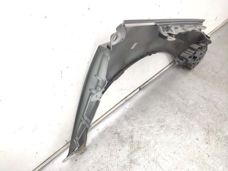 Recambio de aleta delantera izquierda para peugeot 308 i (4a_, 4c_) 1.6 hdi referencia OEM IAM  7840W1 
