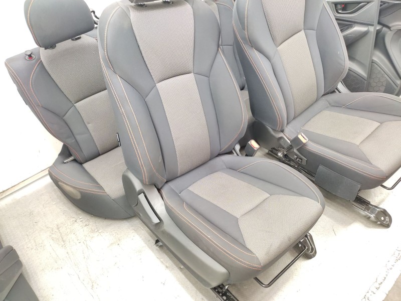 Juego Asientos Completo  - Subaru Xv (gt) 1.6 I Awd (gt3) 2