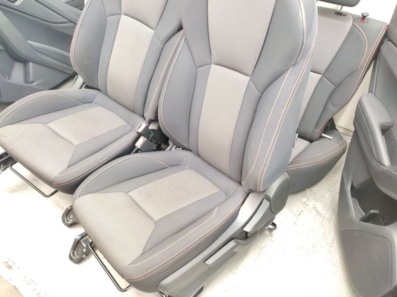 Juego Asientos Completo  - Subaru Xv (gt) 1.6 I Awd (gt3) 3