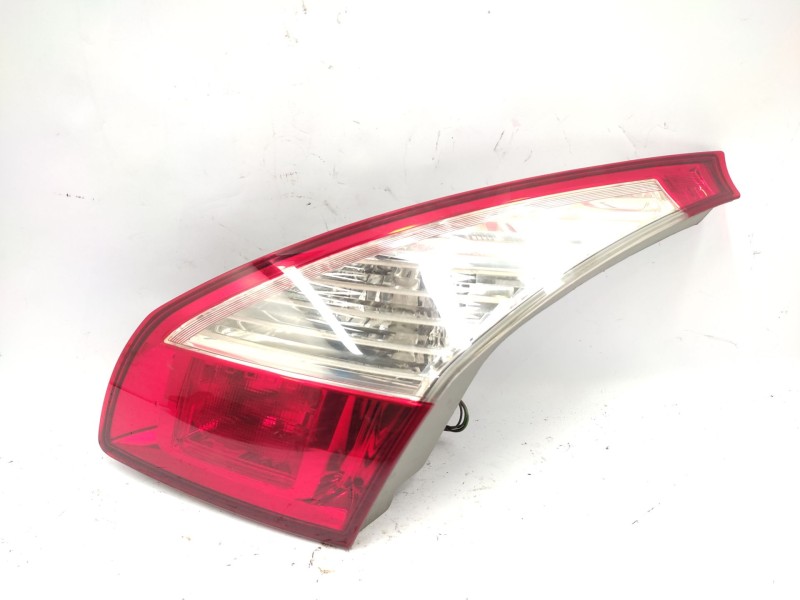 Recambio de piloto trasero derecho interior para renault megane iii hatchback (bz0/1_, b3_) 1.6 16v (bz1b, bz1h) referencia OEM 