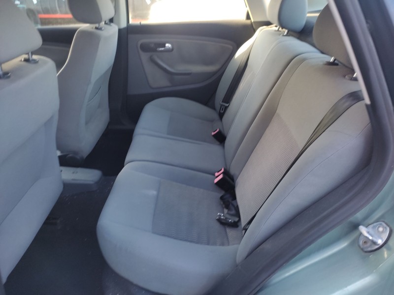 seat cordoba (6l2) del año 2003
