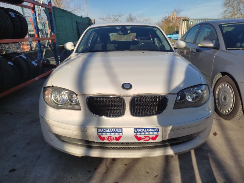bmw 1 (e81) del año 2008