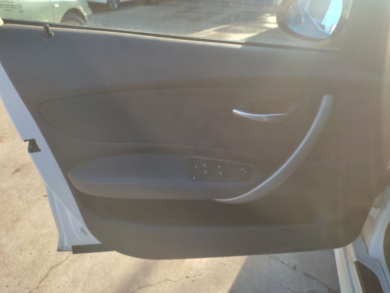 bmw 1 (e81) del año 2008