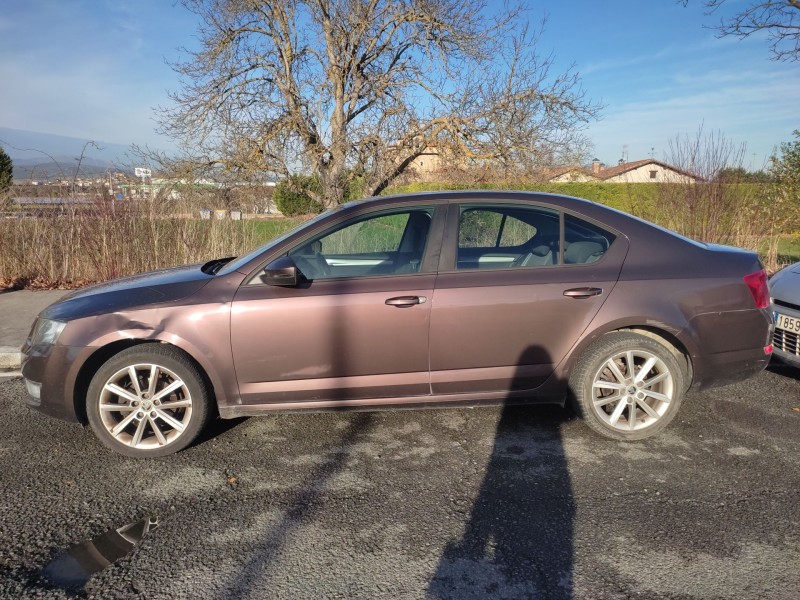 skoda octavia iii (5e3, nl3, nr3) del año 2015