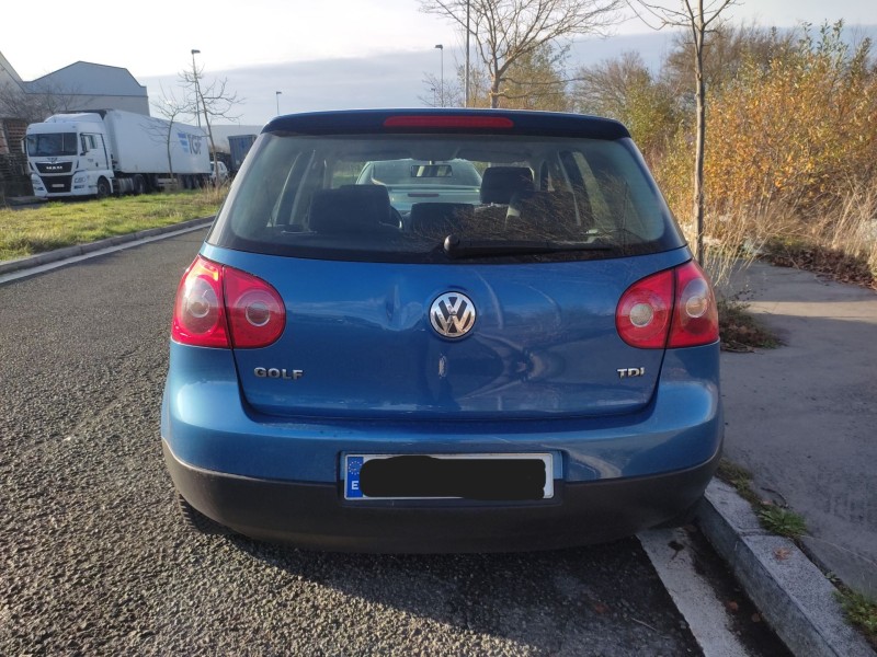 volkswagen golf v (1k1) del año 2005