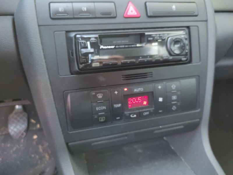 audi a4 b5 (8d2) del año 1999