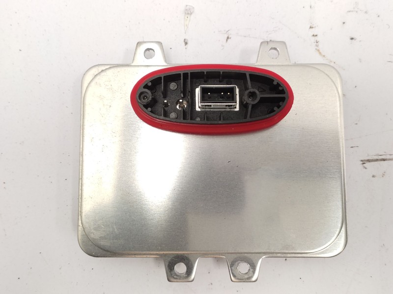 Recambio de centralita faros xenon para citroën c4 picasso exclusive referencia OEM IAM   