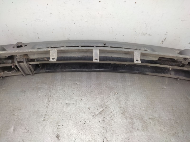 Recambio de paragolpes delantero para volvo serie 440 básico referencia OEM IAM   