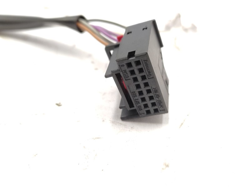 Recambio de retrovisor izquierdo para volkswagen touran (1t1, 1t2) 1.9 tdi referencia OEM IAM   