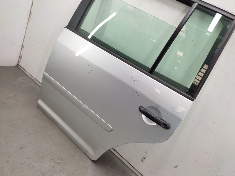 Recambio de puerta trasera izquierda para volkswagen touran (1t1, 1t2) 1.9 tdi referencia OEM IAM   