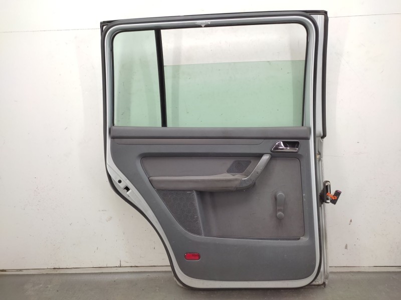 Recambio de puerta trasera izquierda para volkswagen touran (1t1, 1t2) 1.9 tdi referencia OEM IAM   