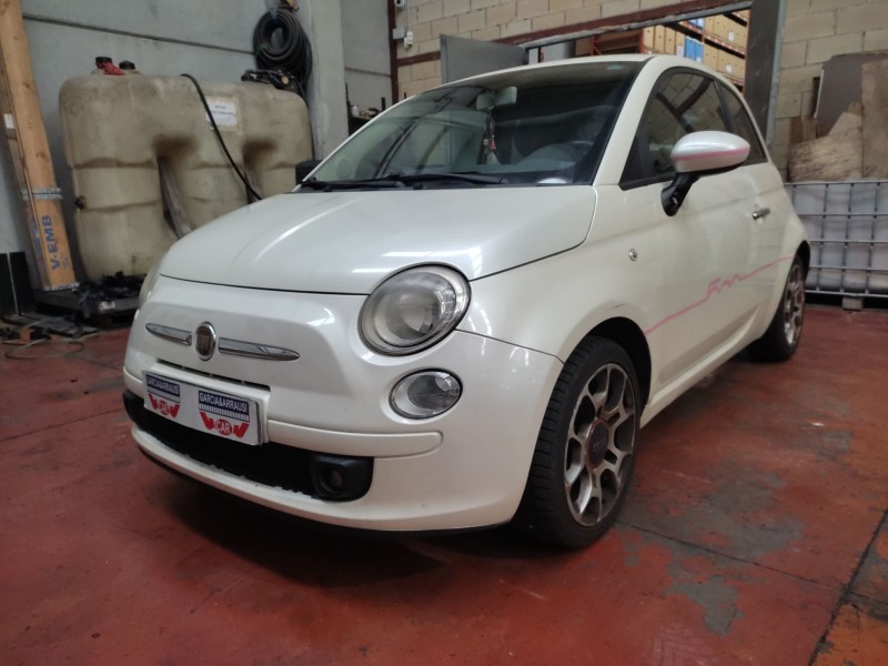 fiat 500 c (312_) del año 2025