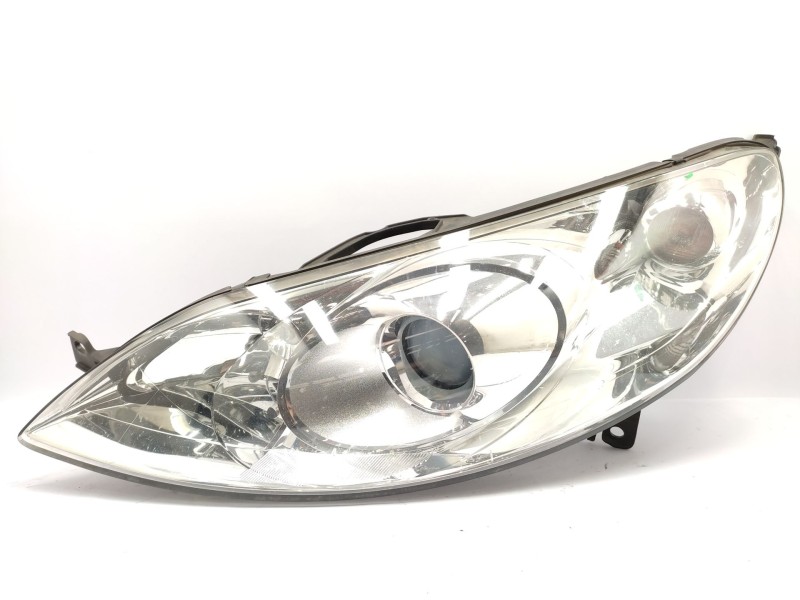 Recambio de faro izquierdo para peugeot 407 (6d_) 2.0 16v (6drfjc, 6drfje, 6drfjf) referencia OEM IAM  620890 